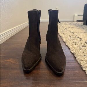 House of Harlow 1960 Dark Brown Ankle Boots